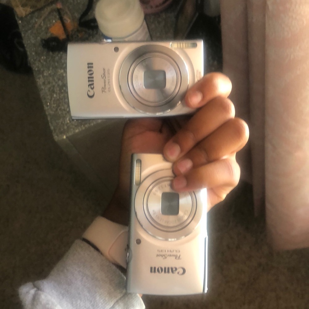 Cameras - Picture 4 of 4